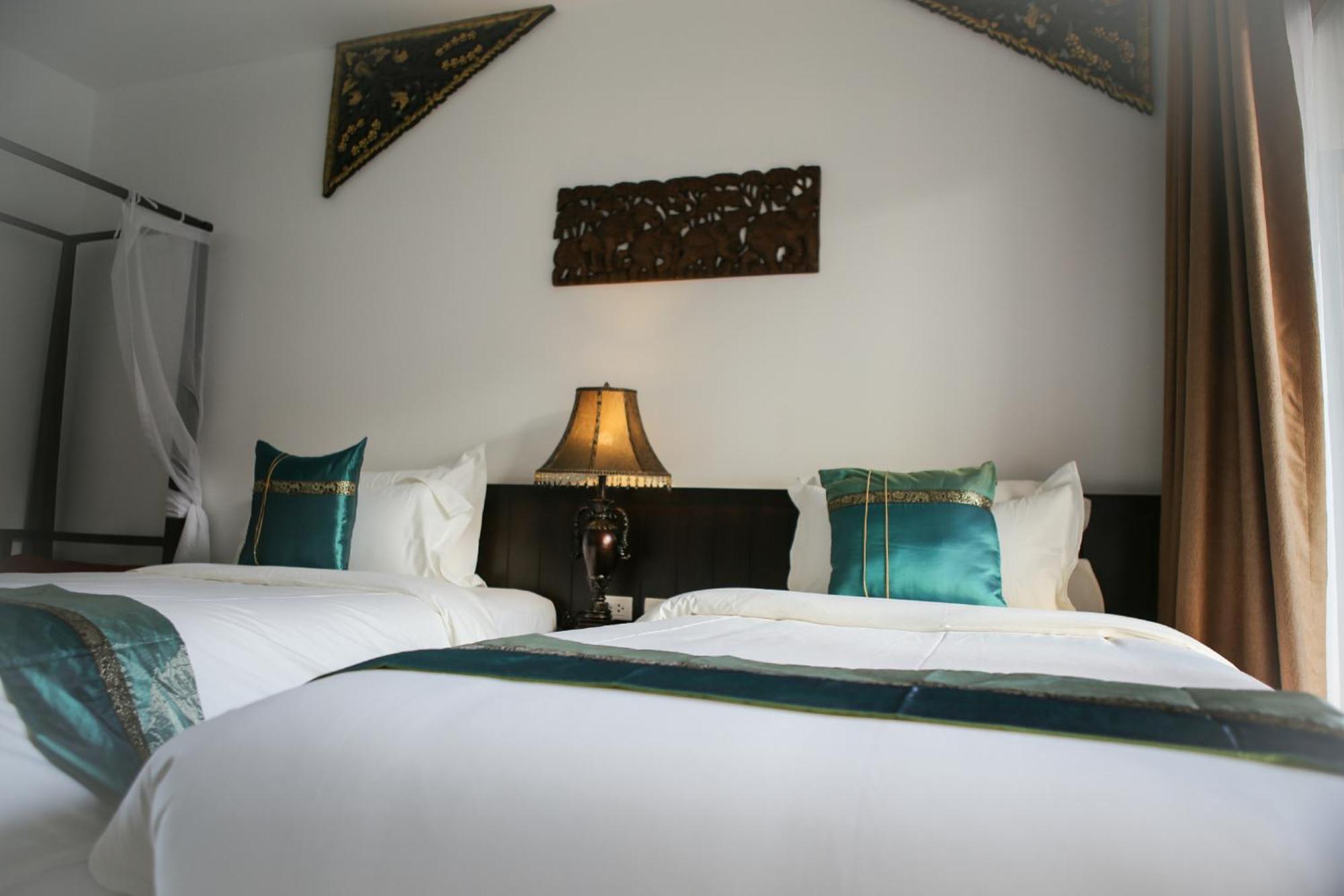 Blue Bay Resort - Access To Pool And Beach-Phuket & Krabi Ko Yao Dış mekan fotoğraf A bedroom at the hotel